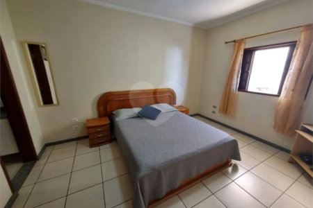 Casa à venda com 3 suítes em Jardim Ermida II, Jundiaí, SP