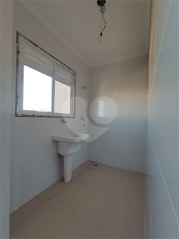 Casa à venda com 2 quartos no condomínio Ari Gomes, São Paulo - SP