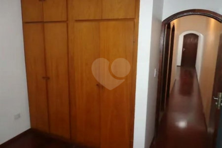 Casa à venda com 3 quartos, sendo 1 suíte,  em Vila Campesina, Osasco, SP