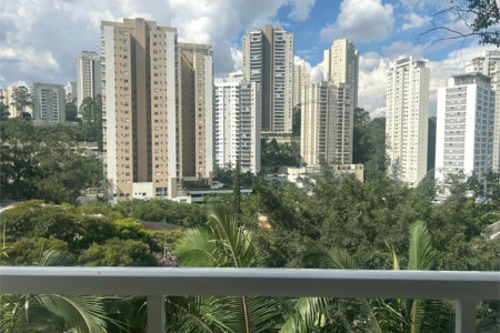 Apartamento à venda com 3 quartos, sendo 1 suíte, em Jardim Sul, São Paulo, SP