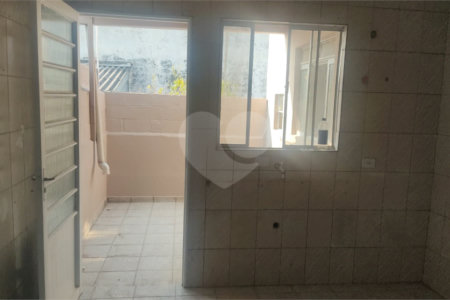 Prédio à venda em Vila São João, Guarulhos, SP