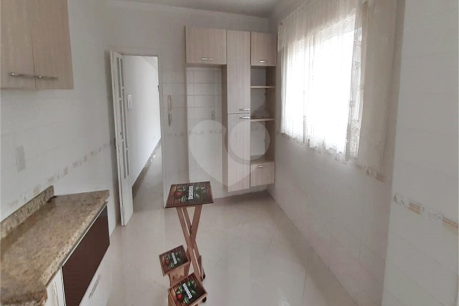 Sobrado à venda com 4 quartos, sendo 3 suítes, em Vila Maria Alta, São Paulo, SP