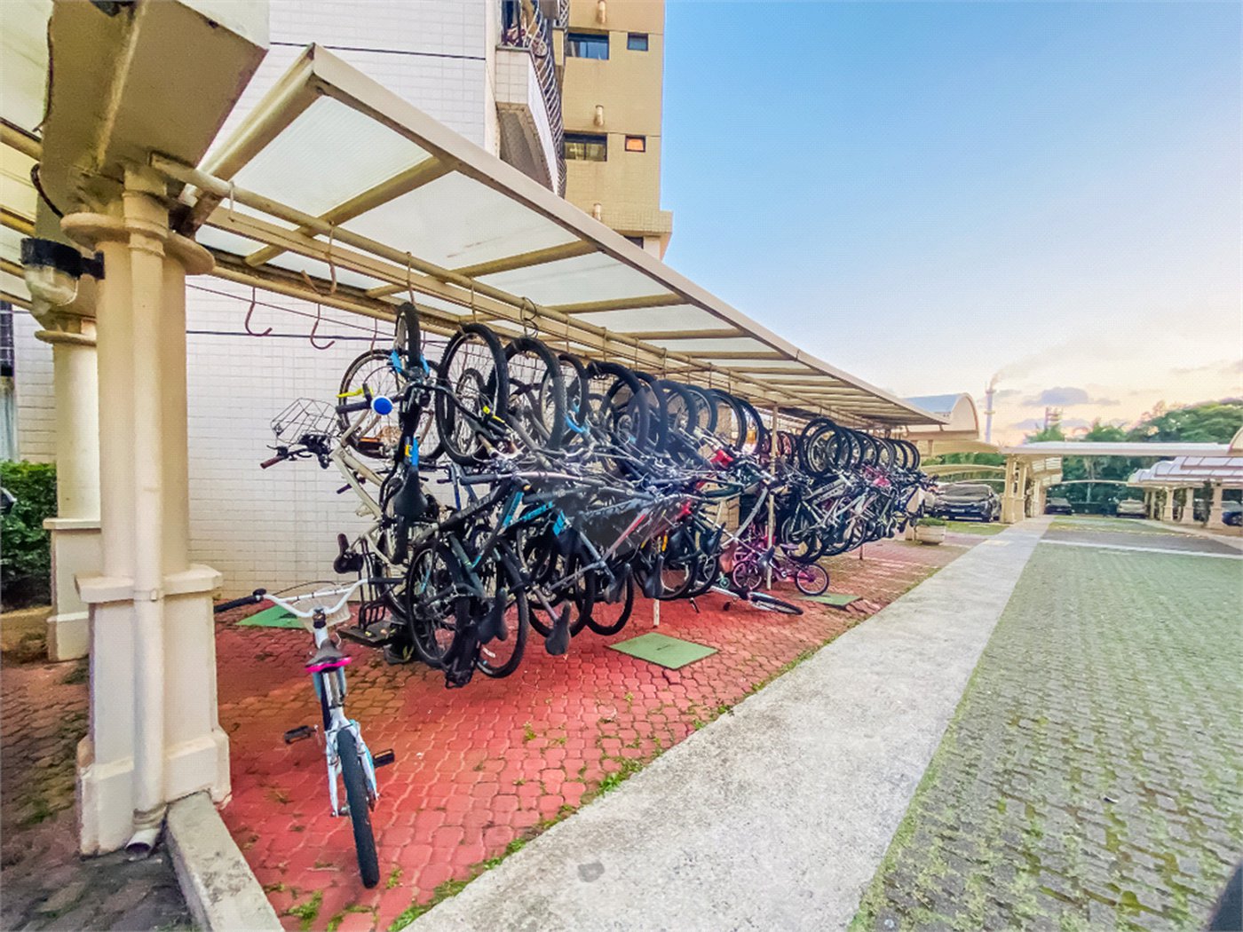 Apartamento à venda com 3 suítes em Alto da Boa Vista, São Paulo, SP