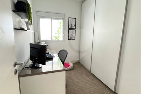 Apartamento à venda com 2 quartos, sendo 1 suíte, em Campo Belo, São Paulo, SP