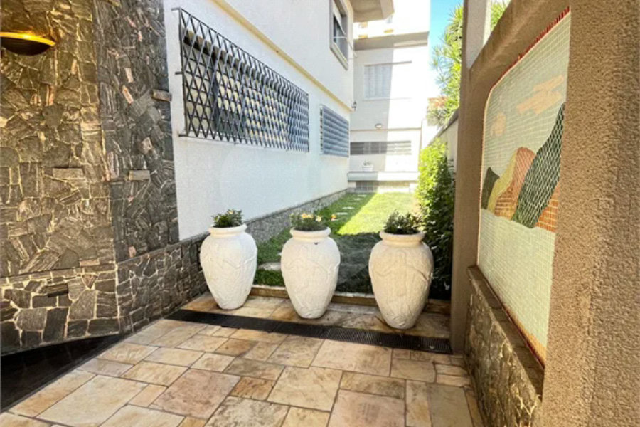 Sobrado à venda com 4 quartos, sendo 1 suíte, em Santana, São Paulo, SP