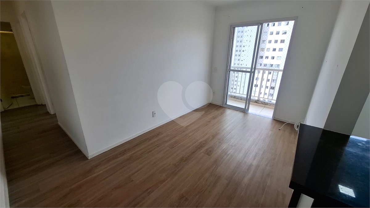 Apartamento à venda ou para alugar com 2 quartos em Parque Vitória, São Paulo, SP