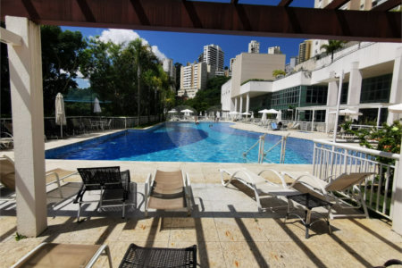 Apartamento à venda com 3 suítes em Jardim Monte Kemel, São Paulo, SP