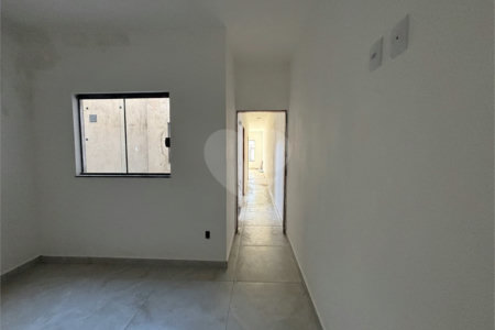 Casa de Vila à venda com 2 quartos em Jardim Santa Marta, Sorocaba, SP