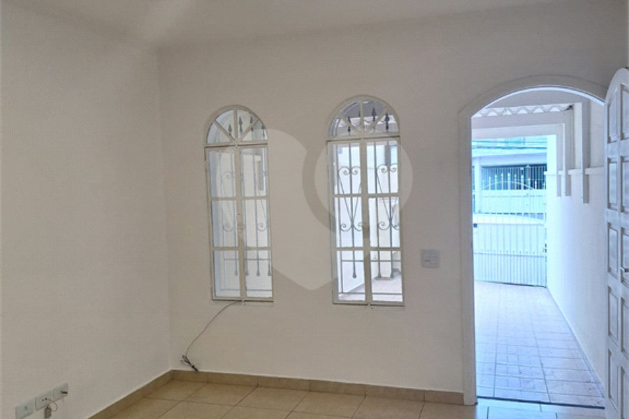 Sobrado à venda com 2 quartos em Vila Nova Cachoeirinha, São Paulo, SP