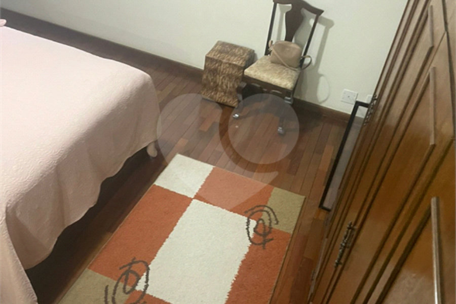Sobrado à venda com 4 quartos, sendo 1 suíte, em Tremembé, São Paulo, SP