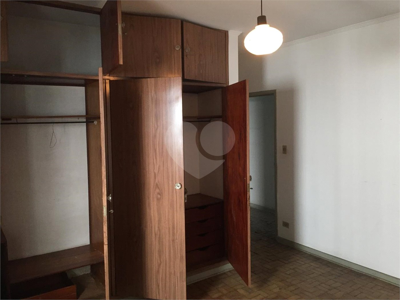 Casa Térrea à venda com 3 quartos, sendo 1 suíte, em Santana, São Paulo, SP