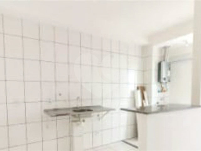 Apartamento à venda com 2 quartos, sendo 1 suíte,  em Jardim Flor da Montanha, Guarulhos, SP