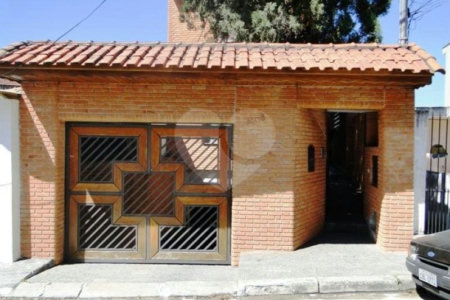 Sobrado à venda com 3 quartos, sendo 1 suíte, em Vila Gustavo, São Paulo, SP