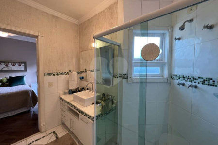 Casa à venda com 4 suítes em Vila Santo Antônio, Cotia, SP