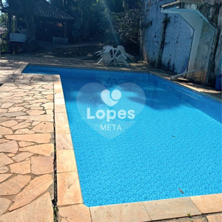 Chácara à venda com 5 quartos, sendo 3 suítes, em Loteamento Residencial Vista Linda, São José dos Campos, SP