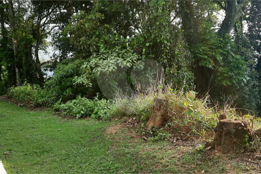 Terreno à venda no condomínio Parque Imperial da Cantareira, Mairiporã - SP