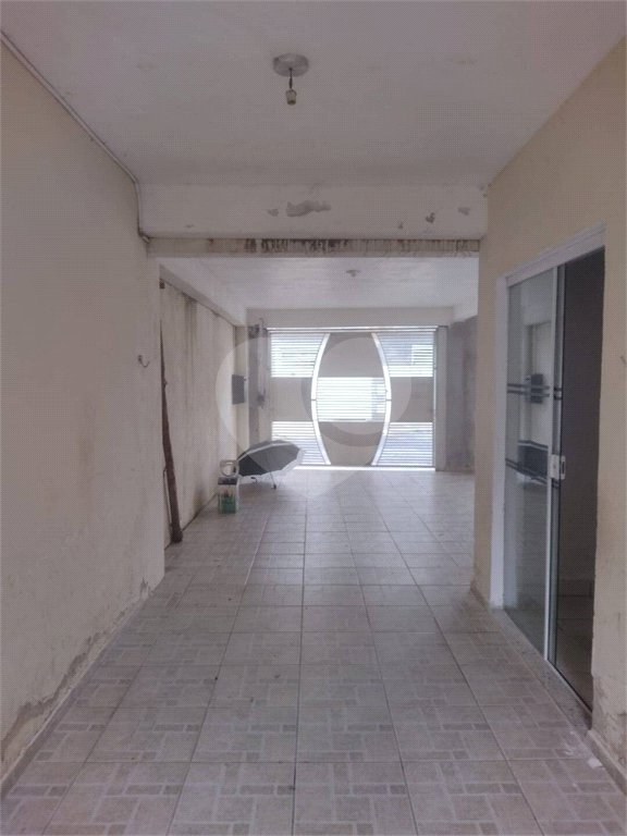 Casa à venda com 5 quartos, sendo 1 suíte, em Jardim Márcia, Suzano, SP
