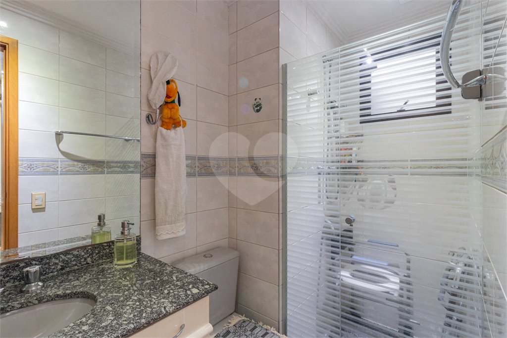 Apartamento à venda no Edifício Gerona – Vila Regente Feijó