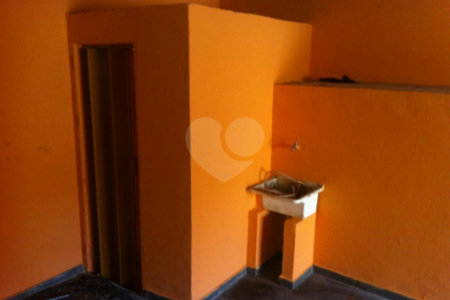 Sobrado à venda com 3 quartos, sendo 1 suíte, em Chora Menino, São Paulo, SP