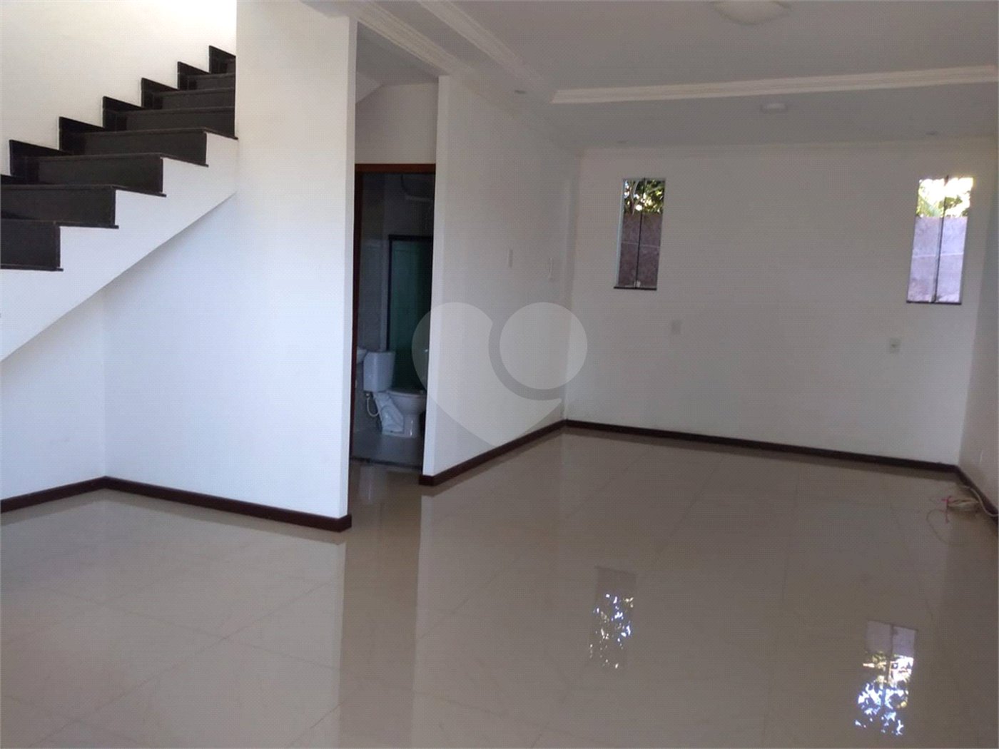 Casa à venda com 3 quartos, sendo 2 suítes,  em Rasa, Armação dos Búzios, RJ