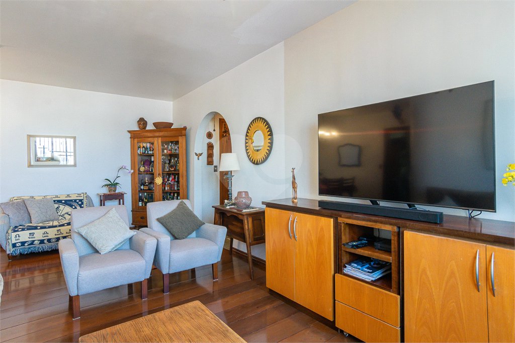 Apartamento à venda com 3 quartos, sendo 1 suíte, em Perdizes, São Paulo, SP