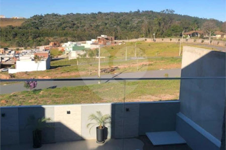 Sobrado à venda com 1 quarto, sendo 3 suítes, em Condomínio Residencial Euroville II, Bragança Paulista, SP