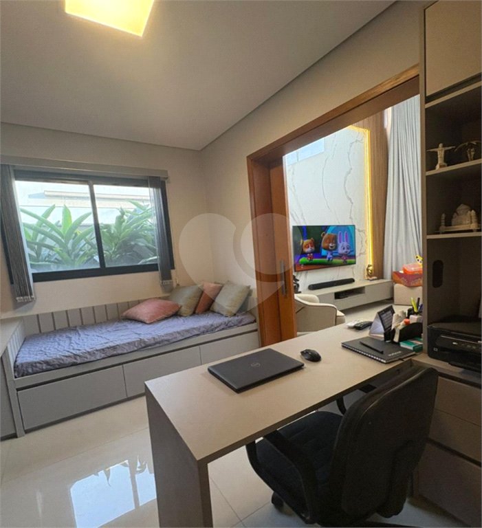 Casa à venda com 3 suítes no condomínio Residencial Terras de Siena, Ribeirão Preto - SP