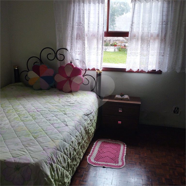 Chácara à venda com 3 quartos, sendo 1 suíte,  no Centro, Araçoiaba da Serra, SP