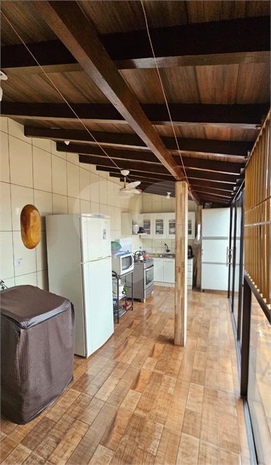 Casa à venda com 3 quartos, sendo 1 suíte, em Vila Ferroviária III, Ponta Porã, MS
