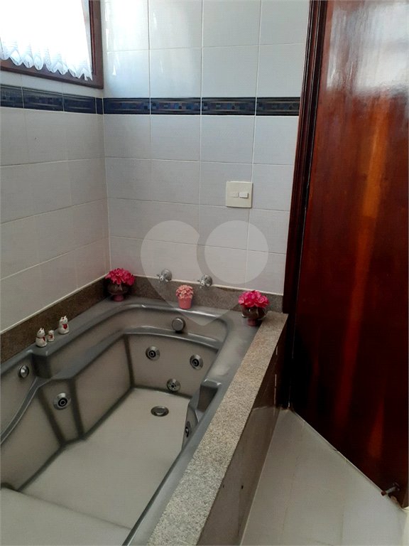 Sobrado à venda com 3 quartos, sendo 1 suíte,  em Vila Guilherme, São Paulo, SP