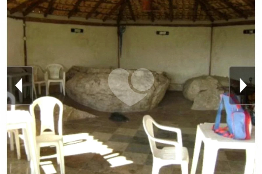 Sobrado à venda com 5 quartos, sendo 1 suíte, em Olho D'água, Mairiporã, SP