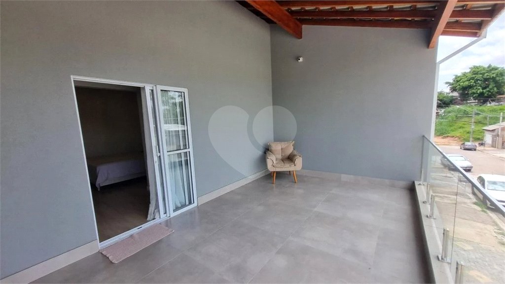 Casa à venda com 3 quartos, sendo 1 suíte, em Jardim Novo Mundo, Várzea Paulista, SP