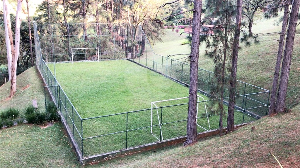 Casa em condomínio à venda ou para alugar com 4 quartos, sendo 2 suítes, em Caixa D´água, Vinhedo, SP
