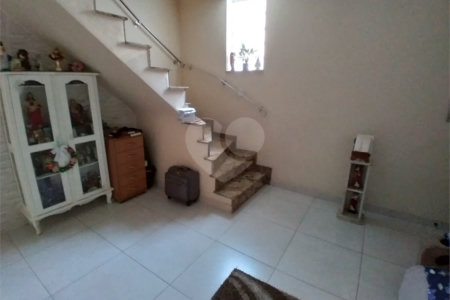 Sobrado à venda com 3 quartos, sendo 1 suíte,  em Vila Medeiros, São Paulo, SP