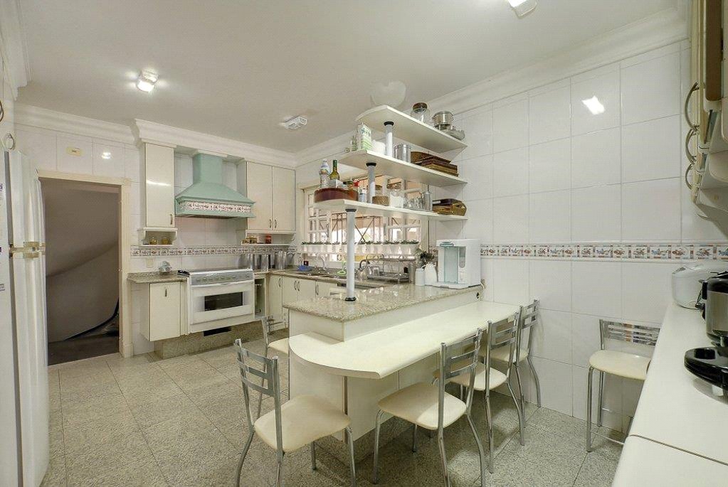 Casa à venda com 5 suítes em Jardim Marajoara, São Paulo, SP