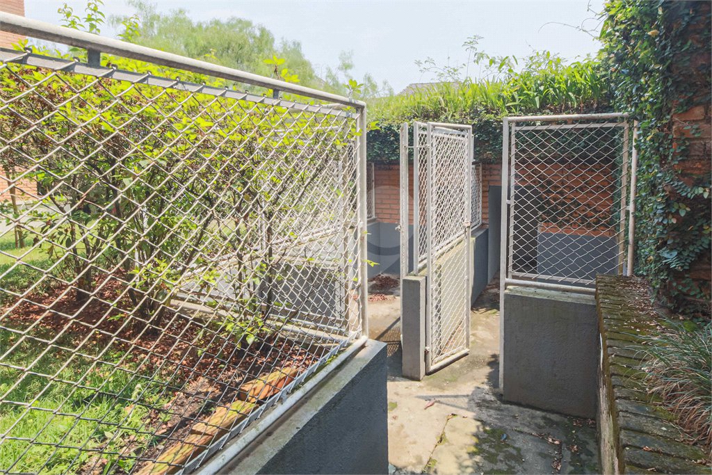 Casa em condomínio à venda com 4 quartos, sendo 2 suítes, em Alto da Boa Vista, São Paulo, SP