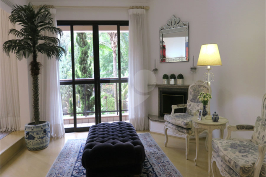 Apartamento à venda com 3 suítes em Morumbi, São Paulo, SP