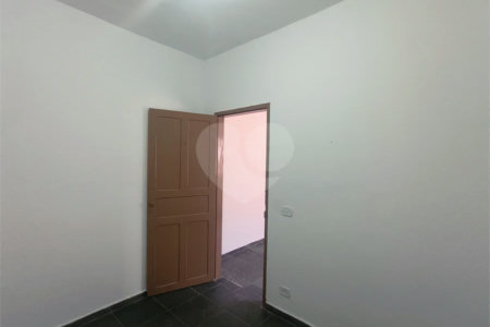 Casa para Locação no Jardim Pau Preto – Indaiatuba/SP - 3 dormitórios, quintal e garagem com portão manual