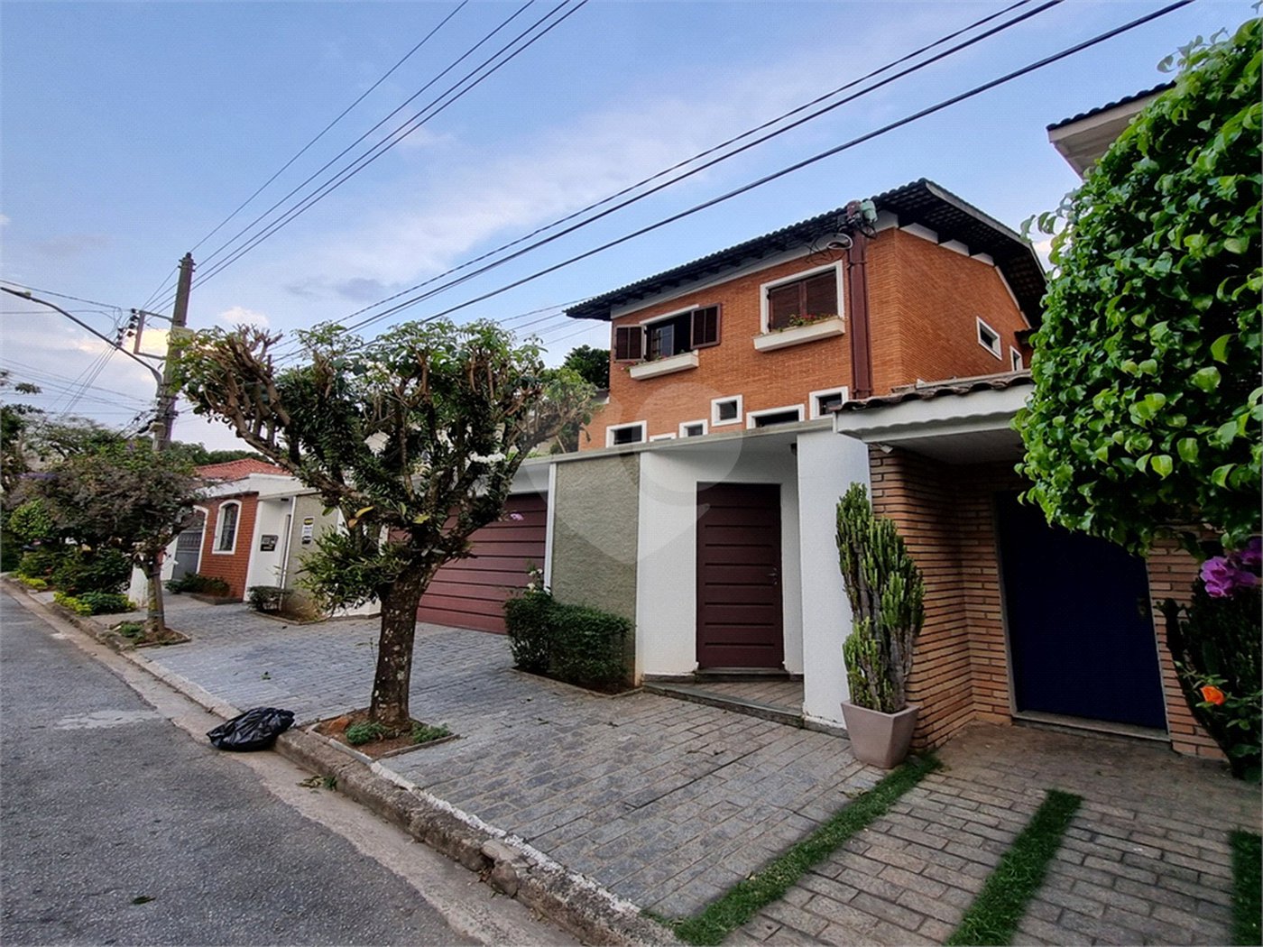 Sobrado à venda com 4 quartos, sendo 2 suítes, em Barro Branco (zona Norte), São Paulo, SP