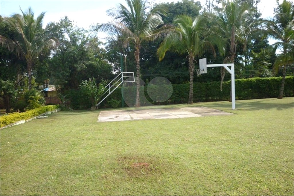 Chácara à venda ou para alugar com 4 quartos, sendo 1 suíte, em Chácara Velosa, Araraquara, SP