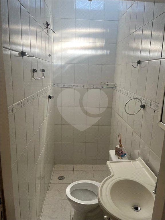 Casa à venda com 4 quartos, sendo 1 suíte, em Artur Alvim, São Paulo, SP