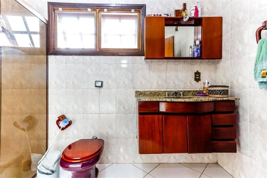 Sobrado à venda com 4 quartos, sendo 1 suíte, em Vila Nova Mazzei, São Paulo, SP