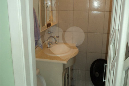 Sobrado à venda com 3 quartos, sendo 1 suíte, em Jaguaré, São Paulo, SP
