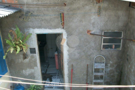 Casa Térrea à venda com 2 quartos em Vila Maria Alta, São Paulo, SP