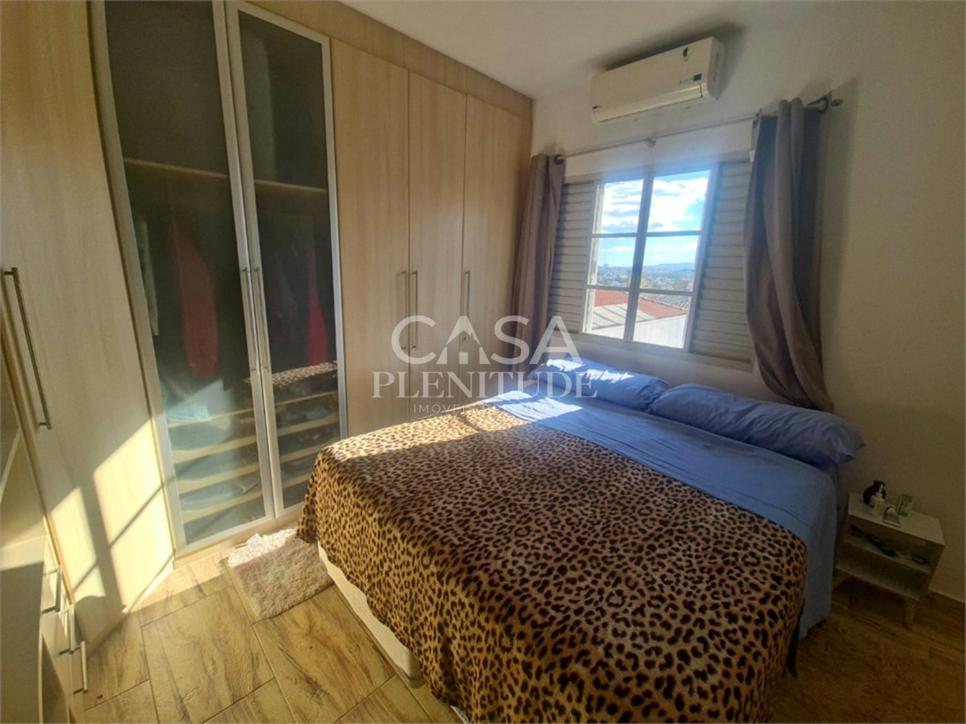 Casa em condomínio à venda com 3 quartos, sendo 1 suíte,  em Jardim Ibiti do Paço, Sorocaba, SP