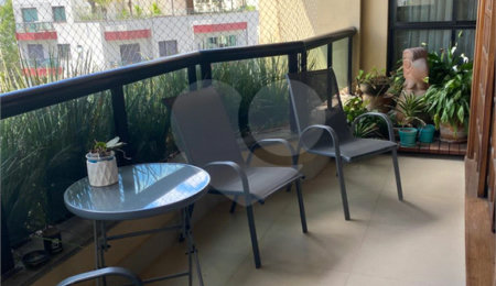 Apartamento à venda com 4 quartos, sendo 3 suítes,  em Vila Morumbi, São Paulo, SP
