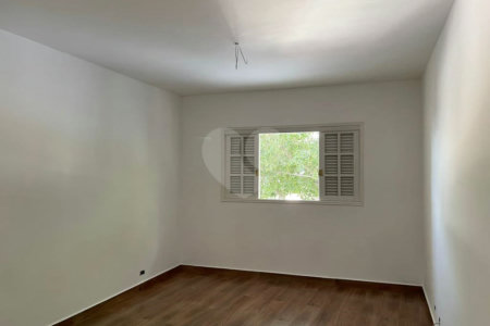 Casa à venda com 3 quartos, sendo 2 suítes, em Tucuruvi, São Paulo, SP
