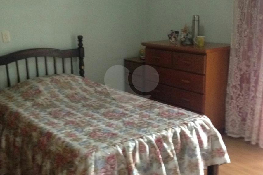 Sobrado à venda com 4 quartos, sendo 1 suíte, em Limão, São Paulo, SP