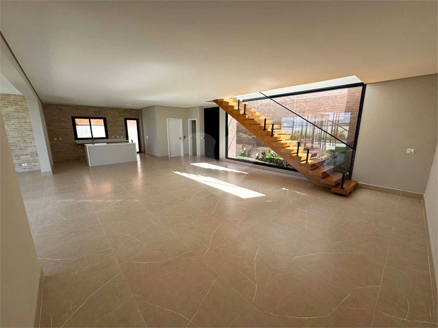 Casa à venda com 4 suítes no condomínio Villas do Golf, Itu - SP