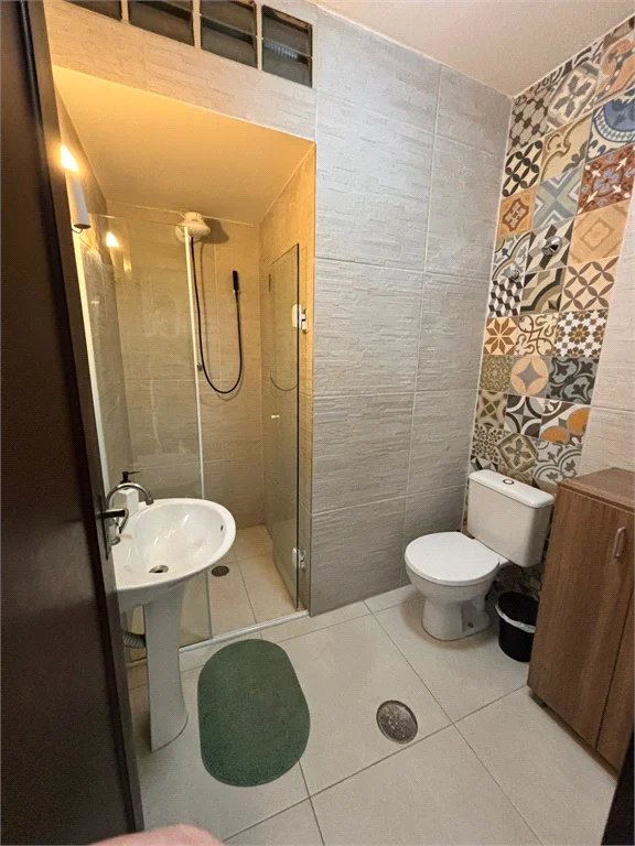 Sobrado à venda com 4 quartos, sendo 2 suítes, em Jaguaré, São Paulo, SP